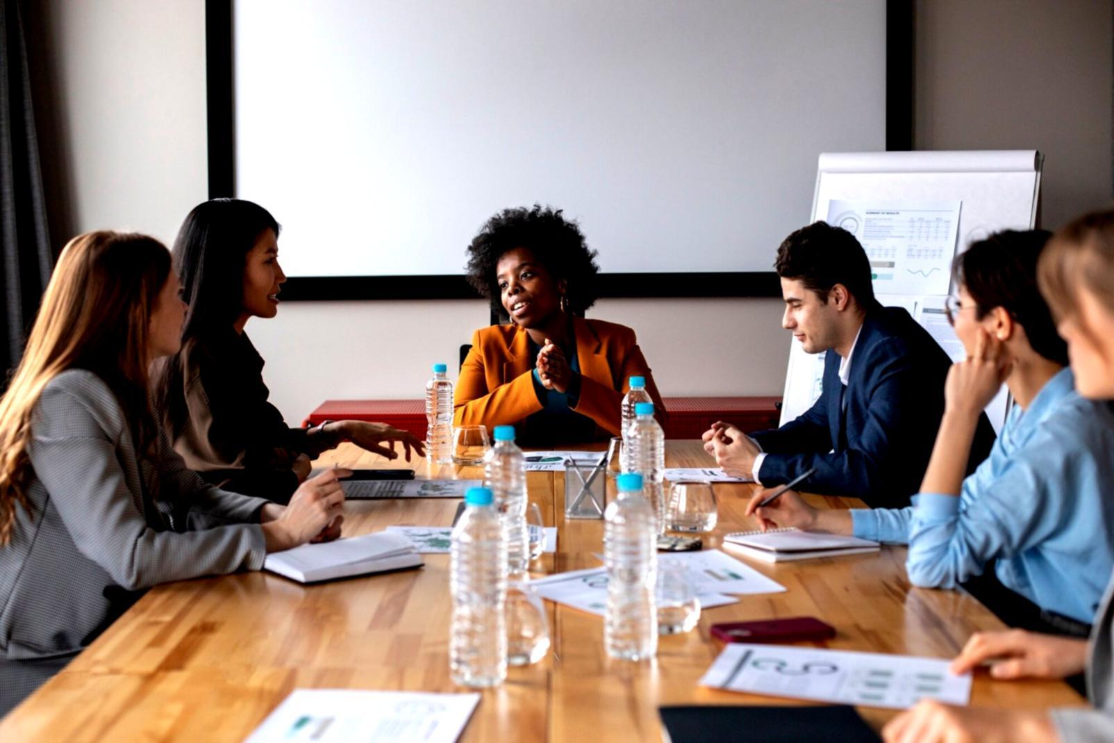 Session de formation soranothivulqa avec des participants engagés